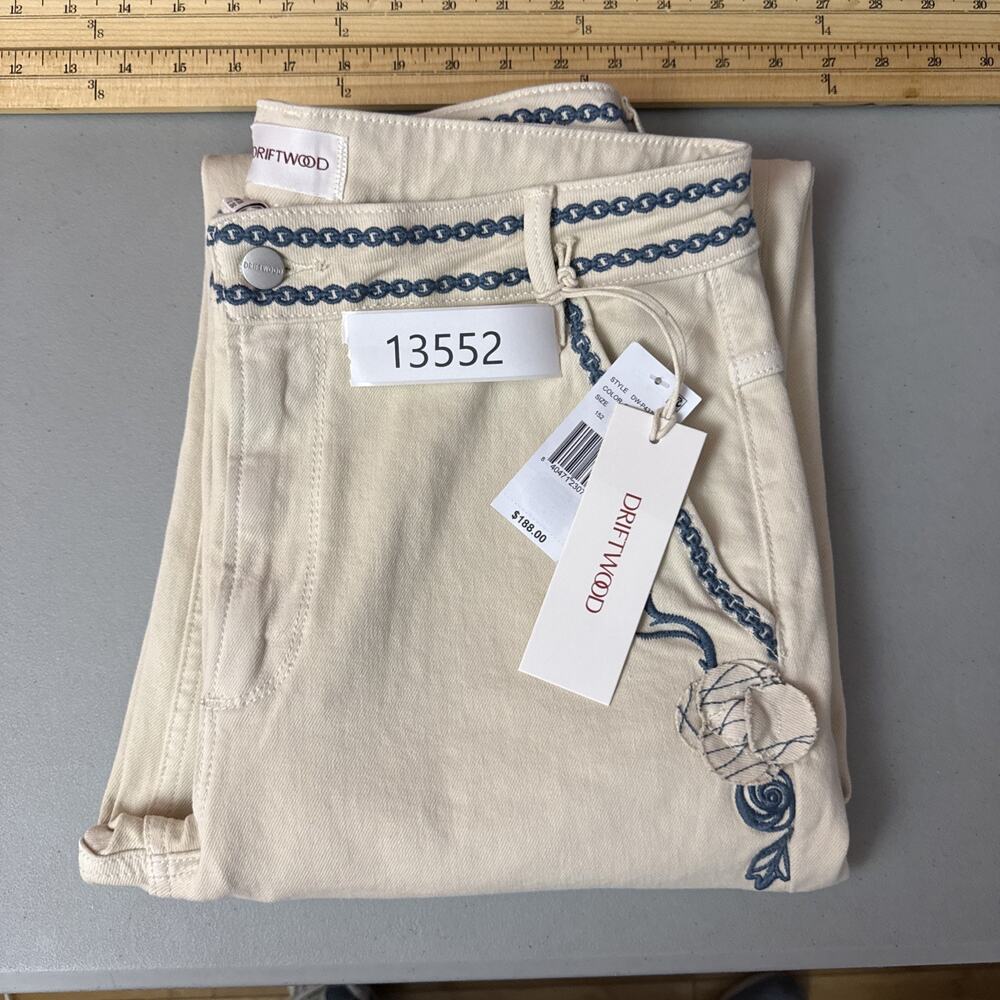 Driftwood Barbara Barrel Jeans Womens 28 Cream Ravishing Rosettes NWT Floral - Picture 15 of 15